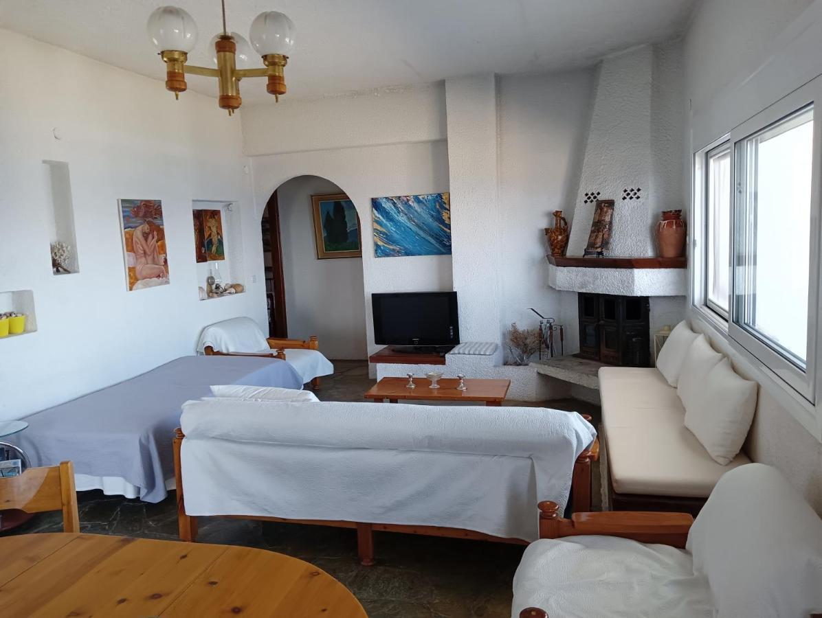 Villa Karla Pefkali